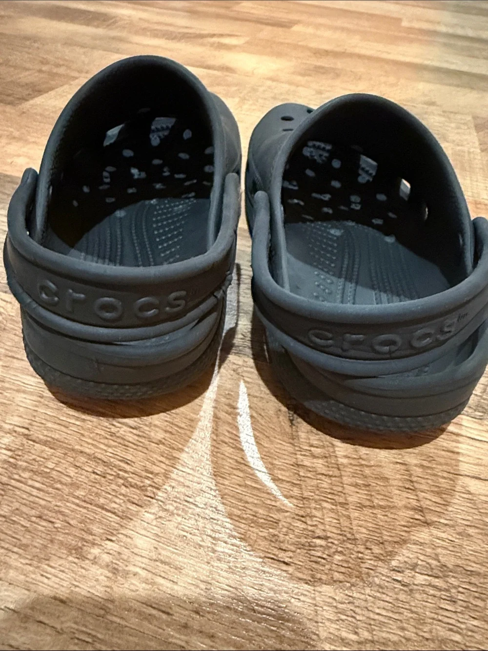 CROCS comfortable black